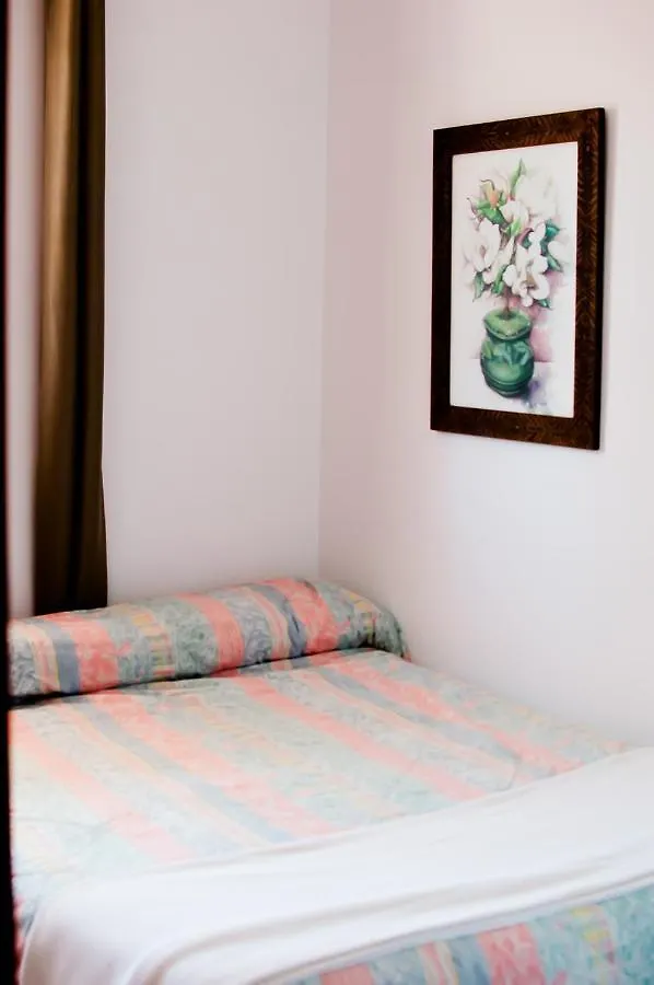 Ferienhaus Villa Alaymar With Fantastic Views Overlooking Burriana Beach Zone Nerja
