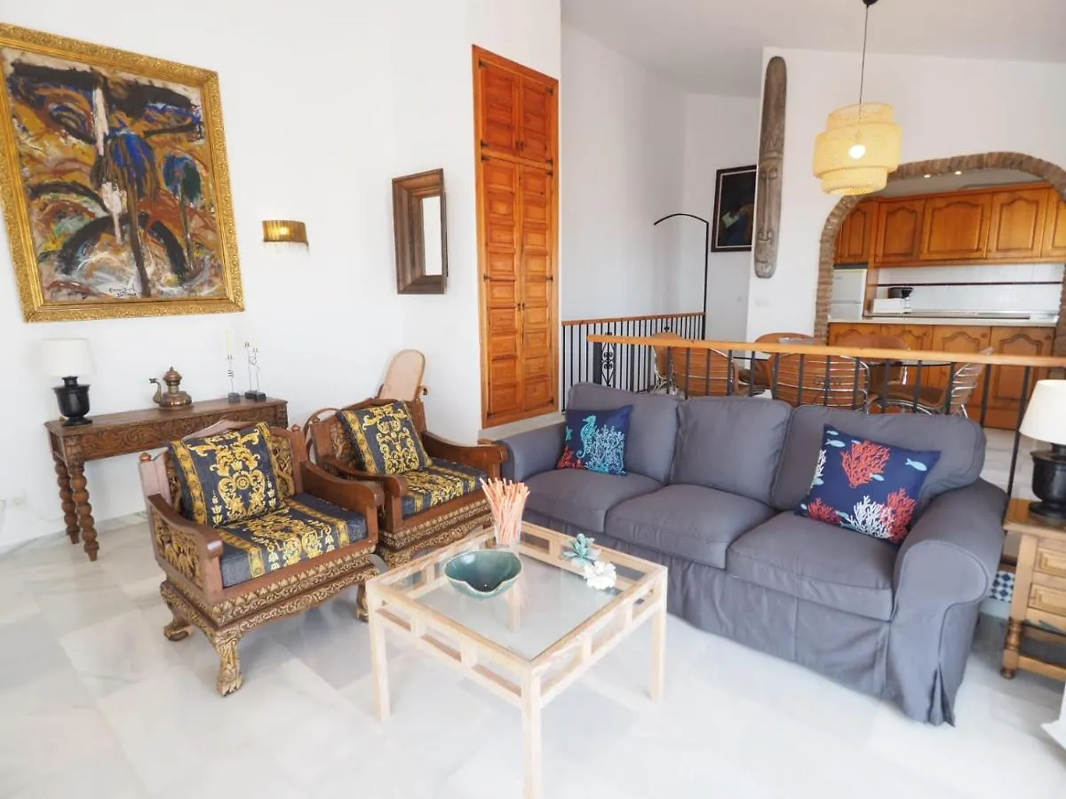 Villa Alaymar With Fantastic Views Overlooking Burriana Beach Zone Nerja